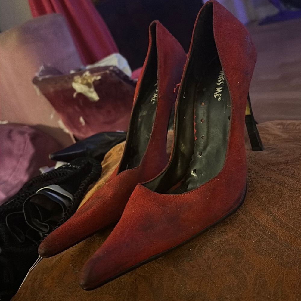 Miss me vintage heels